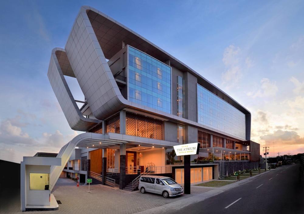 The Atrium Hotel & Resort Yogyakarta Melati Exterior foto
